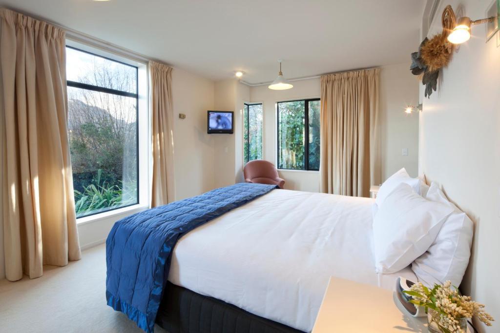 Apartments At Spinnaker Bay Queenstown Exterior photo
