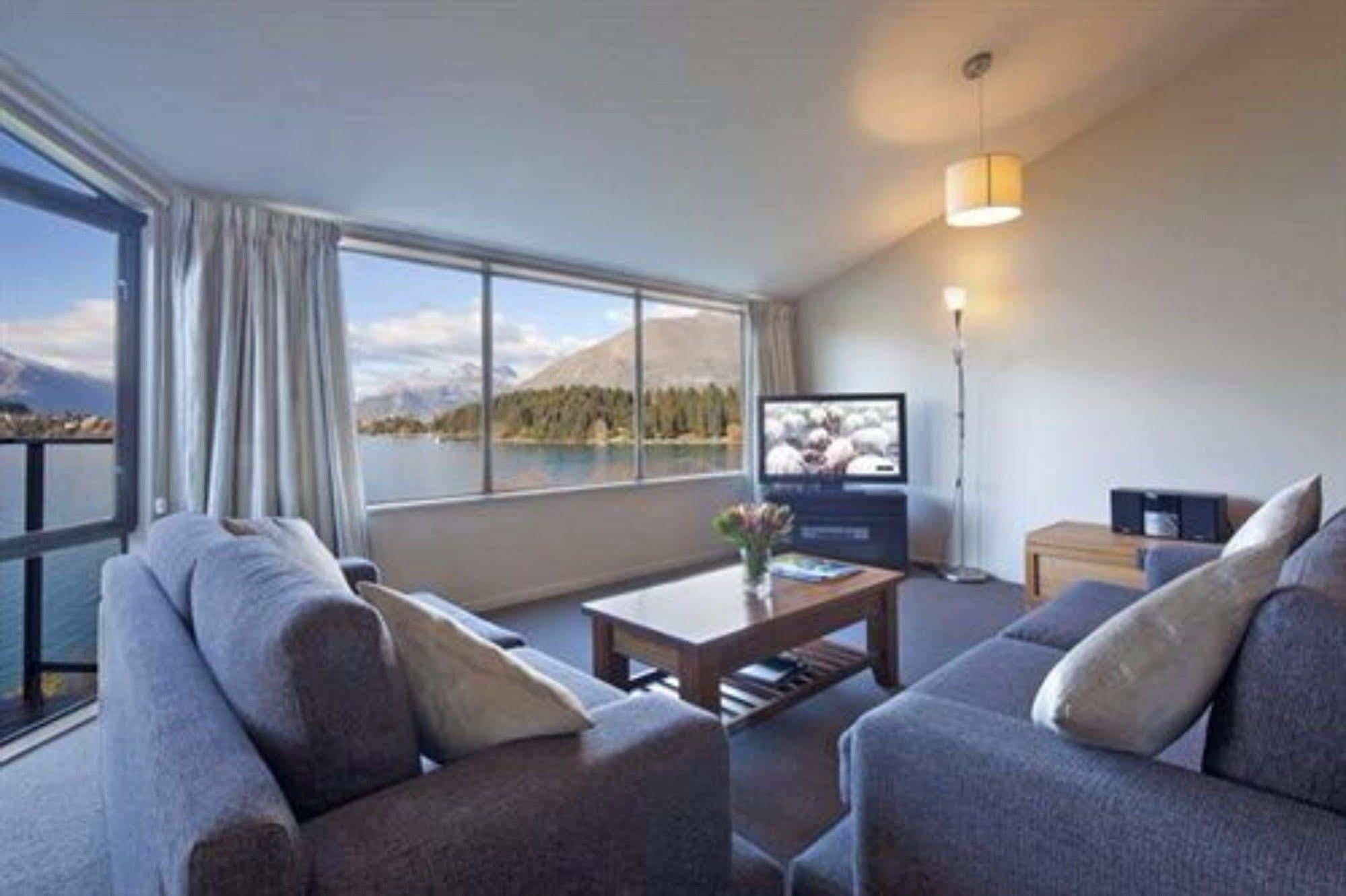 Apartments At Spinnaker Bay Queenstown Exterior photo