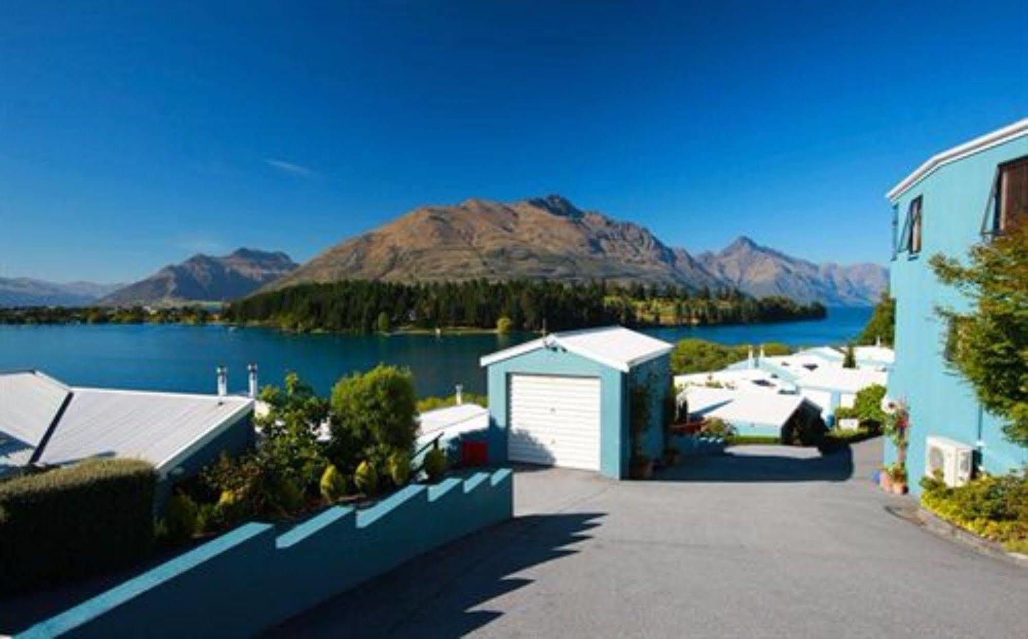 Apartments At Spinnaker Bay Queenstown Exterior photo